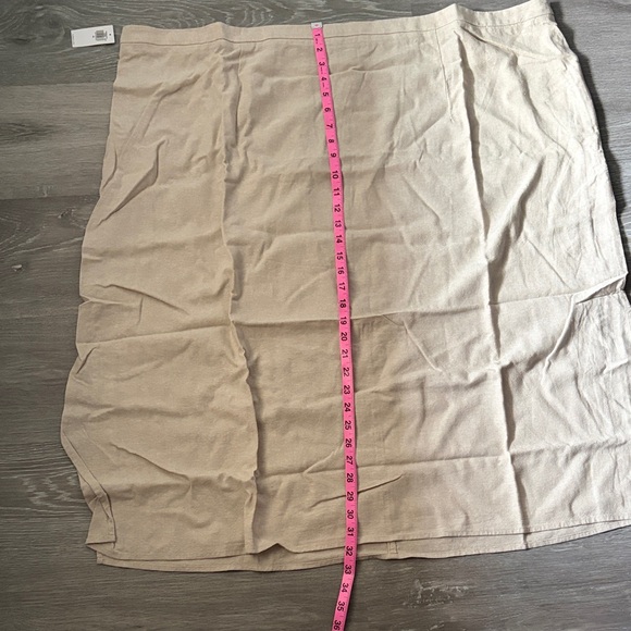 Old Navy Mid-Rise Linen Blend Midi Skirt, NWT, Color Natural - Picture 9 of 9